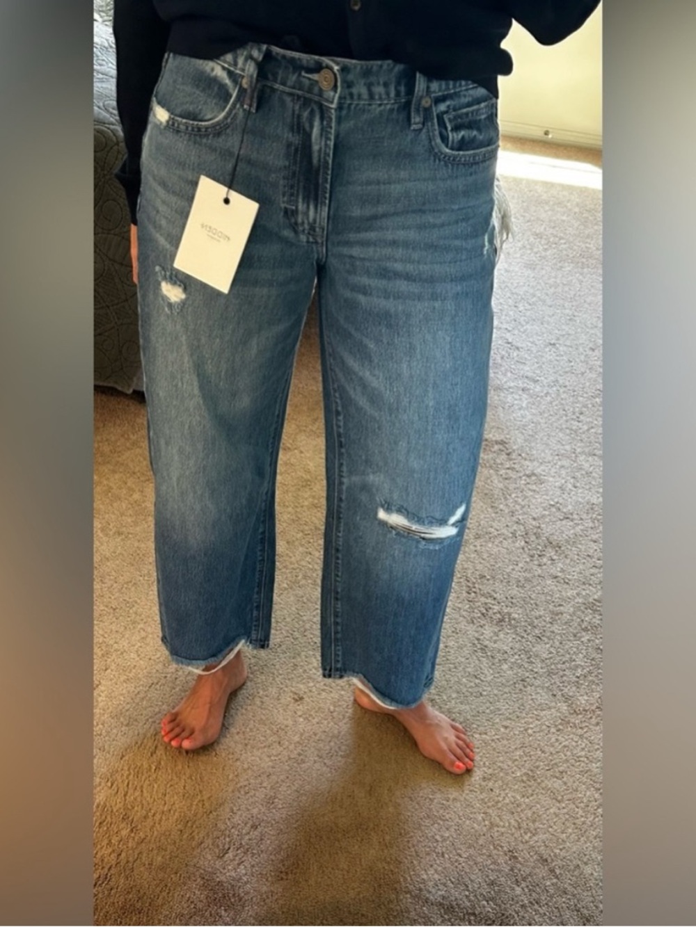 Hidden Jeans
Size 27 NWT